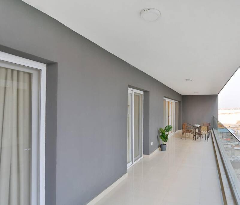 Parkside Boutique 3 Bbr Serviced Apartment - Ocean Blue - Near Airport Kaherah Luaran gambar